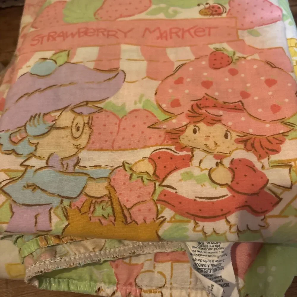Vintage 1980s Strawberry Shortcake Twin Sheet 5 PC Set American Greetings READ